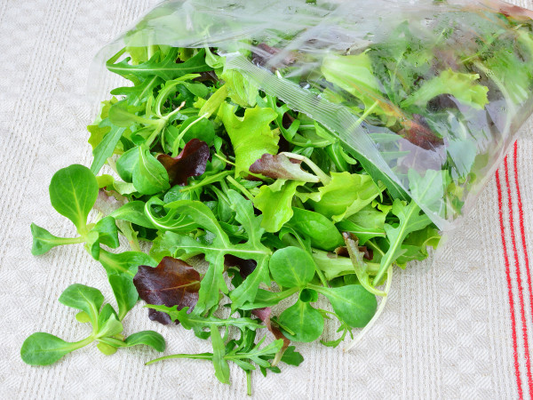 Petit Sachet de Salade | Lavée | Sans Assaisonnement | Fait Maison